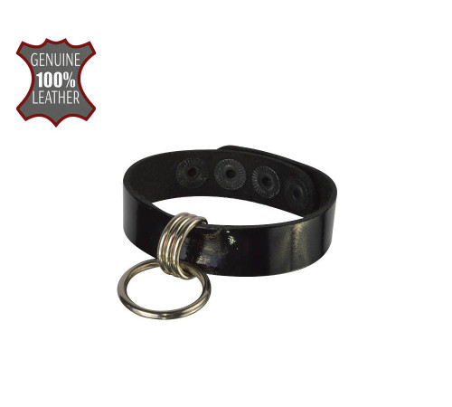 Черный лаковый кожаный браслет с подвесным колечком