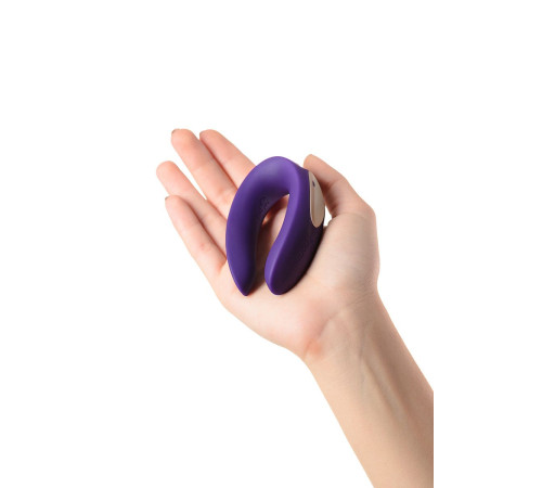 Фиолетовый вибратор для пар Satisfyer Double Plus Remote с пультом ДУ Фиолетовый вибратор для пар Satisfyer Double Plus Remote с пультом ДУ