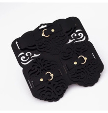 Фигурный набор для БДСМ-игр с узорами и золотистой фурнитурой