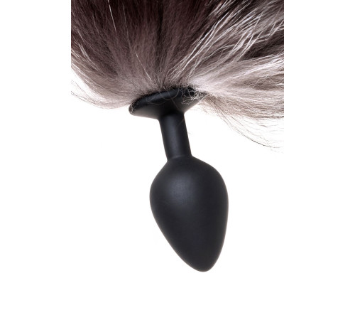 Черная анальная втулка с хвостом чернобурой лисы - размер М