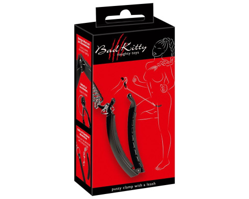 Заказать Зажим для половых губ с поводком Pussy Clamp With A Leash Заказать Зажим для половых губ с поводком Pussy Clamp With A Leash