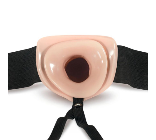 Телесный фаллопротез на черных эластичных ремнях 7 Inch Hollow Strap On - 17 см.