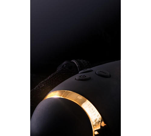 Чёрный вибратор WANAME Storm со стимулирующими рёбрами - 22,5 см.