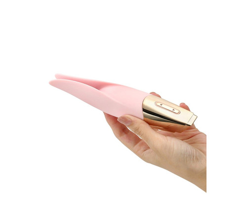 Нежно-розовый мини-вибратор с раздвоенным кончиком - 12,3 см.