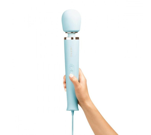 Голубой проводной вибромассажер Le Wand Sky Blue с 10 скоростями