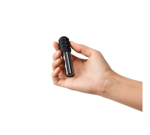 Черная вибропулька Le Wand Bullet с 2 нежными насадками