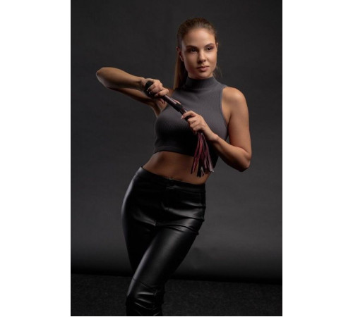 Бордовая плеть Maroon Leather Whip с гладкой ручкой - 45 см. Бордовая плеть Maroon Leather Whip с гладкой ручкой - 45 см.