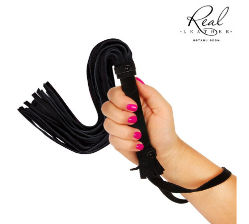 Черная кожаная плеть - 55 см.