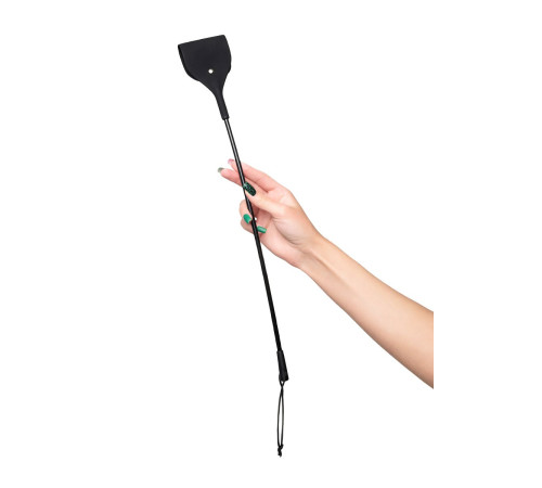 Черный гладкий стек с тонкой ручкой - 48 см.