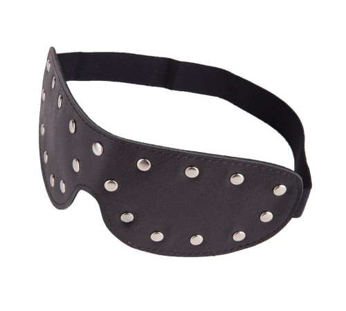 Черная кожаная маска на глаза с заклепками