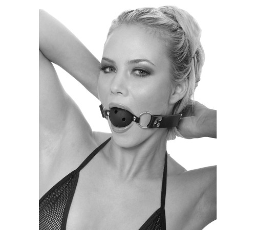 Черный кляп с дырочками Breathable Ball Gag