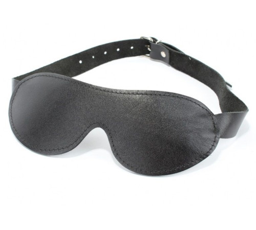 Черная кожаная маска на глаза на ремнях