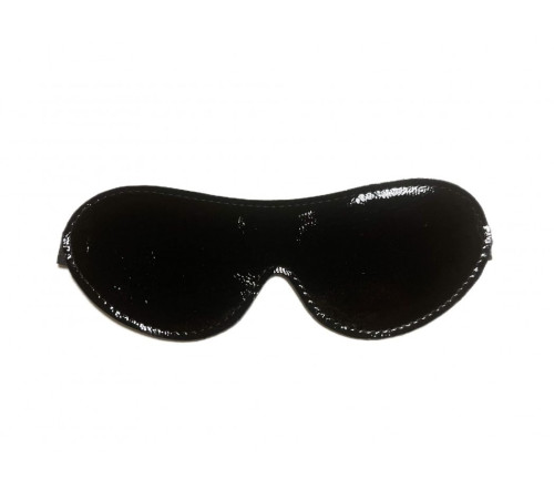 Черная лаковая маска на глаза из эко-кожи