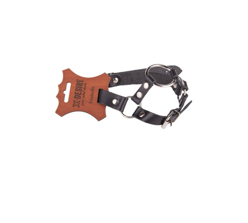 Кляп-кольцо на чёрных кожаных ремешках с застёжкой