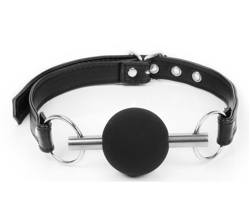 Черный силиконовый кляп-шарик на ремешке