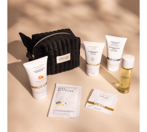 Набор YESforLOV La Trousse Enchantée в черной косметичке