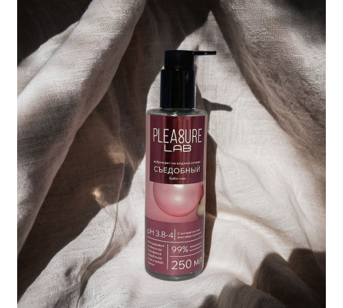 Лубрикант на водной основе Pleasure Lab с ароматом бабл-гам - 250 мл.