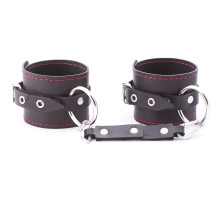 БДСМ-комплект: большая распорка и оковы