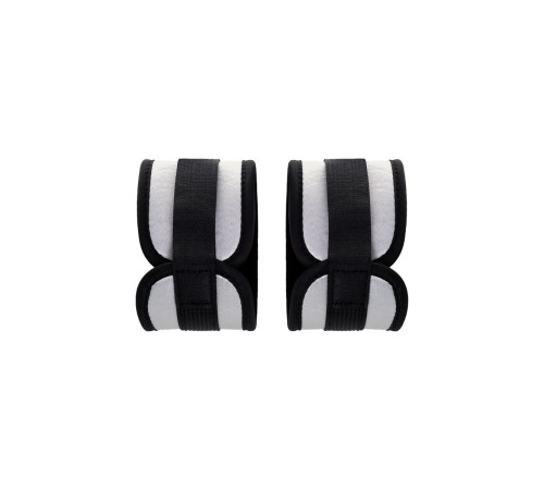 Серебристо-черные наручники Anonymo