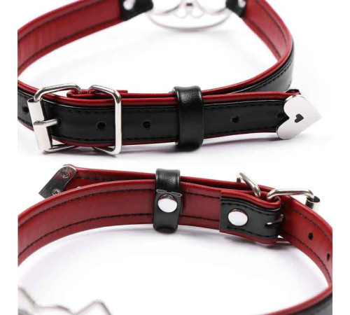 Черно-красный ошейник с мордочкой кошечки