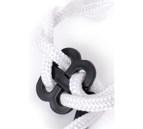 Белые верёвочные наручники