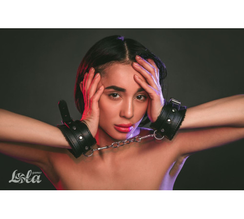 Черные наручники Calm