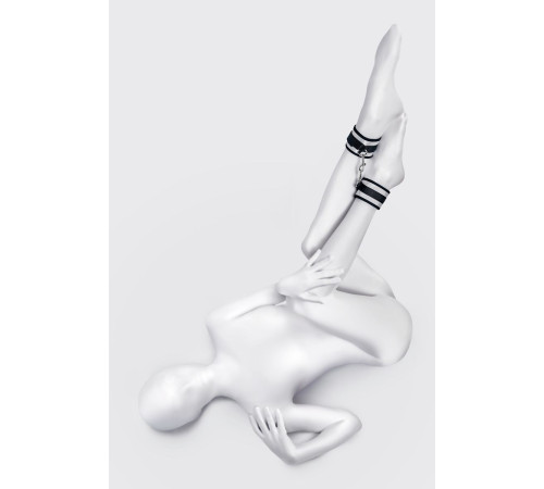 Серебристо-черные оковы Anonymo