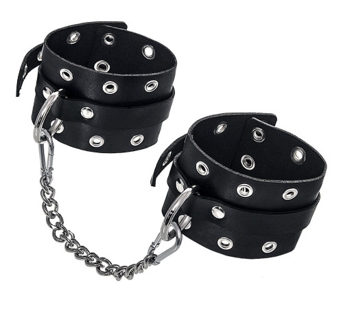 Черные кожаные однослойные оковы с люверсами