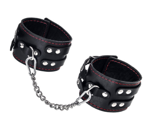Черные кожаные оковы с двумя ремнями и контрастной строчкой