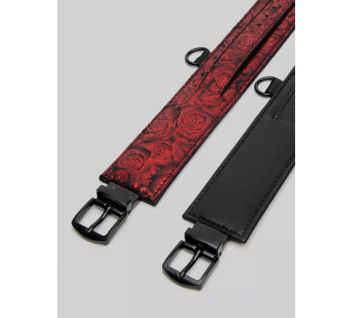 Красно-черные оковы Reversible Faux Leather Ankle Cuffs