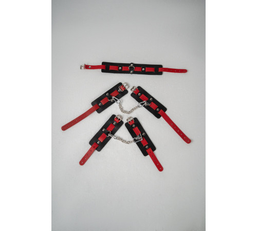 Черно-красный набор фиксаций: наручники, оковы и ошейник