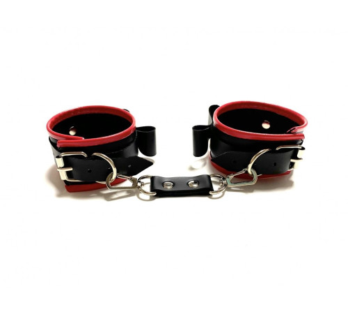 Черно-красные наручники с бантиками из эко-кожи