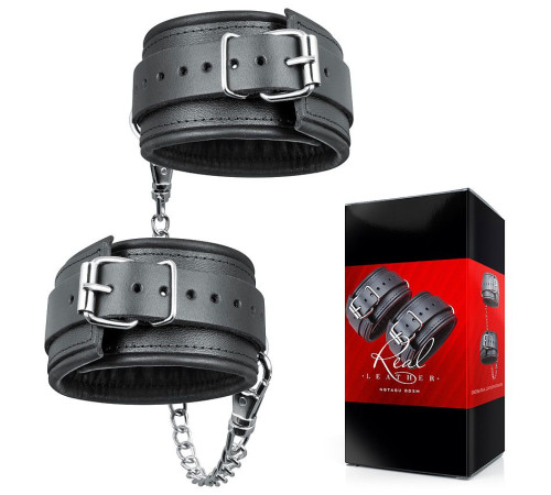 Черные кожаные оковы на цепочке с карабинами
