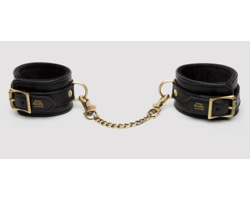 Заказать Черные оковы на ноги Bound to You Faux Leather Ankle Cuffs