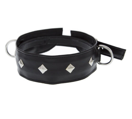Полиуретановый ошейник с пуклями и D-кольцами Collar with Studs Полиуретановый ошейник с пуклями и D-кольцами Collar with Studs