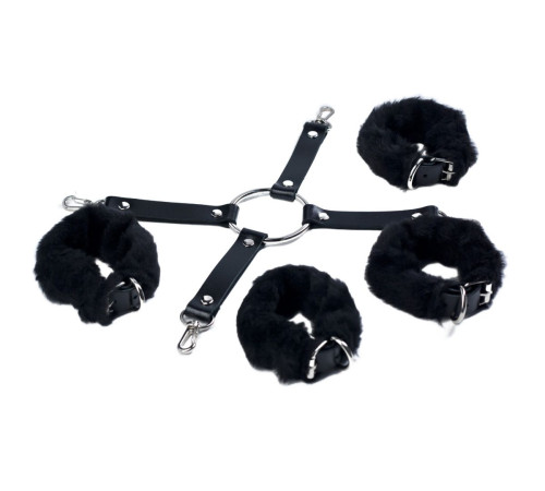 Черный набор для фиксации со съемными меховыми опушками