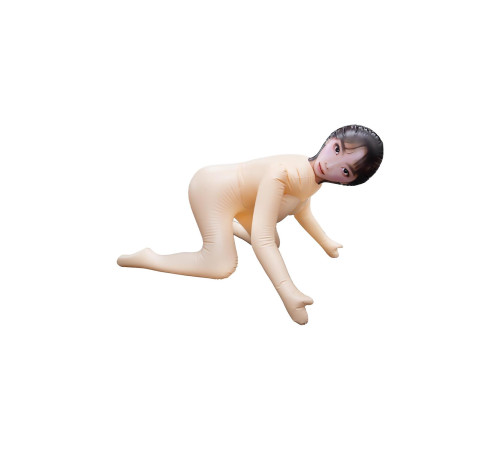 Телесная надувная секс-кукла в позиции догги-стайл