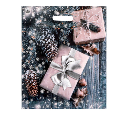 Новогодний пакет с принтом в виде подарков и вырубной ручкой (45х38 см)