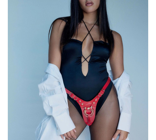 Красный пояс для фиксации насадок Strap-On-Me Leatherette Harness Fabulous