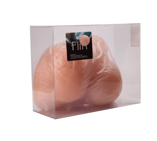 Реалистичный мастурбатор в виде пышной попки из неоскина