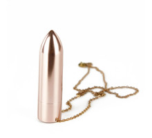 Золотистая вибропуля на цепочке Discreet Pleasure