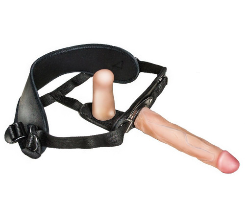 Женский страпон с вагинальной пробкой Woman Strap - 18 см.