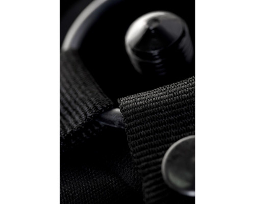 Заказать Страпон с 2 насадками и вибрацией UniStrap - 20 и 18 см. Заказать Страпон с 2 насадками и вибрацией UniStrap - 20 и 18 см.