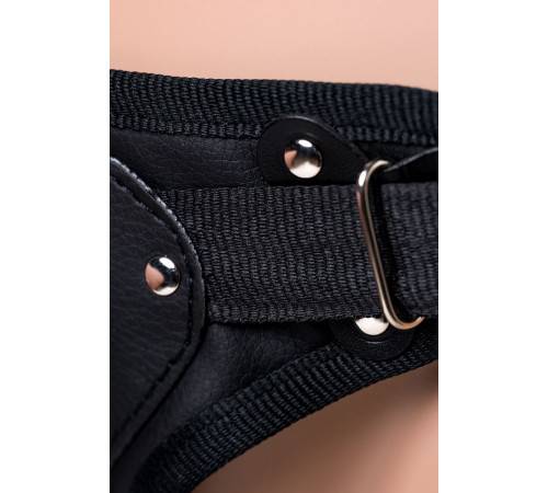 Телесный страпон Harness с вагинальной пробкой - 19,5 см.