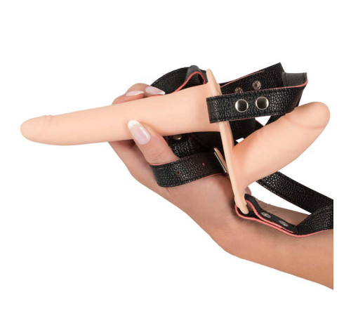 Телесный двойной вибрострапон с вибрацией Vibrating Double Strap-On - 15 см.